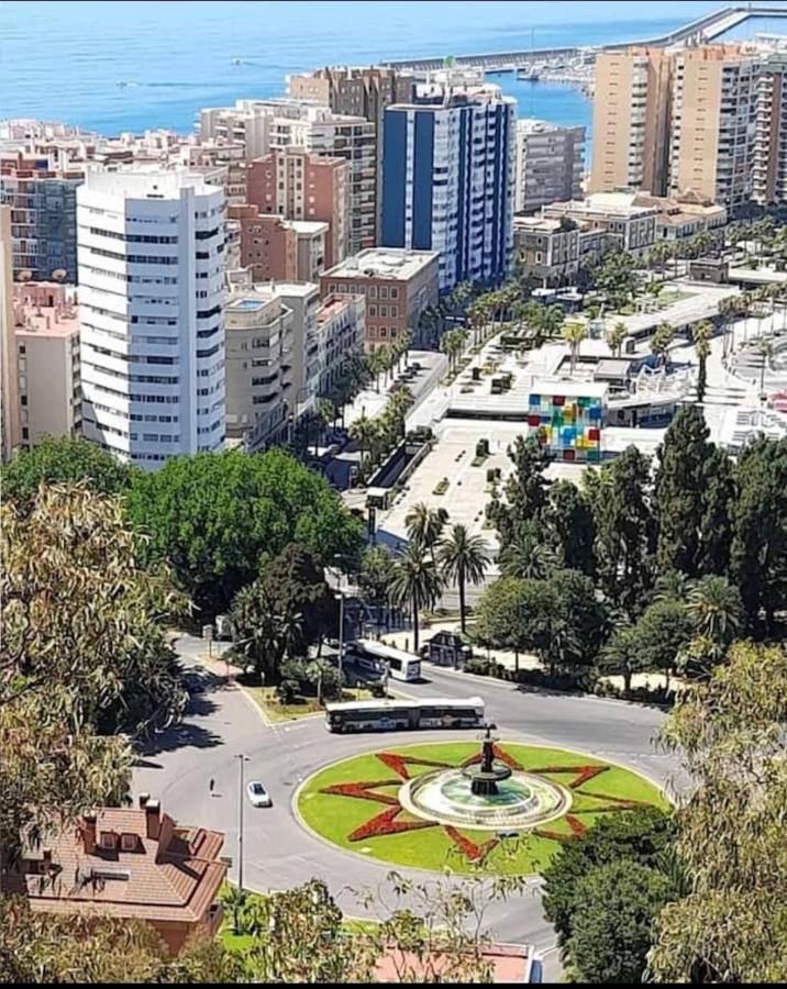 Apartamento Lulu Malaga Exterior photo