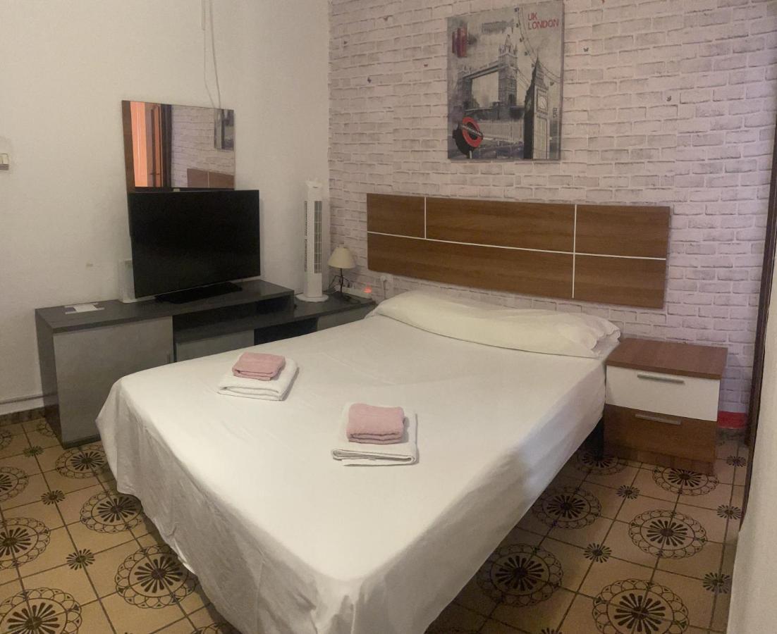 Apartamento Lulu Malaga Exterior photo